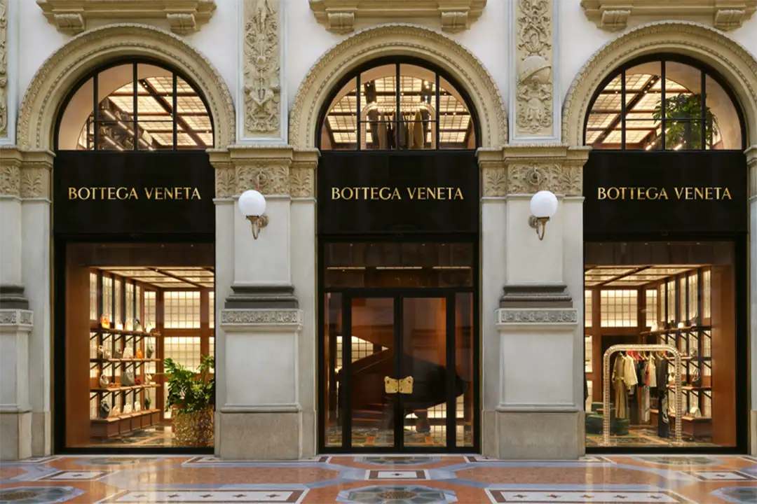 Elegant Bottega Veneta storefront at Galleria Vittorio Emanuele II, a reference of sophistication in Italian fashion.
